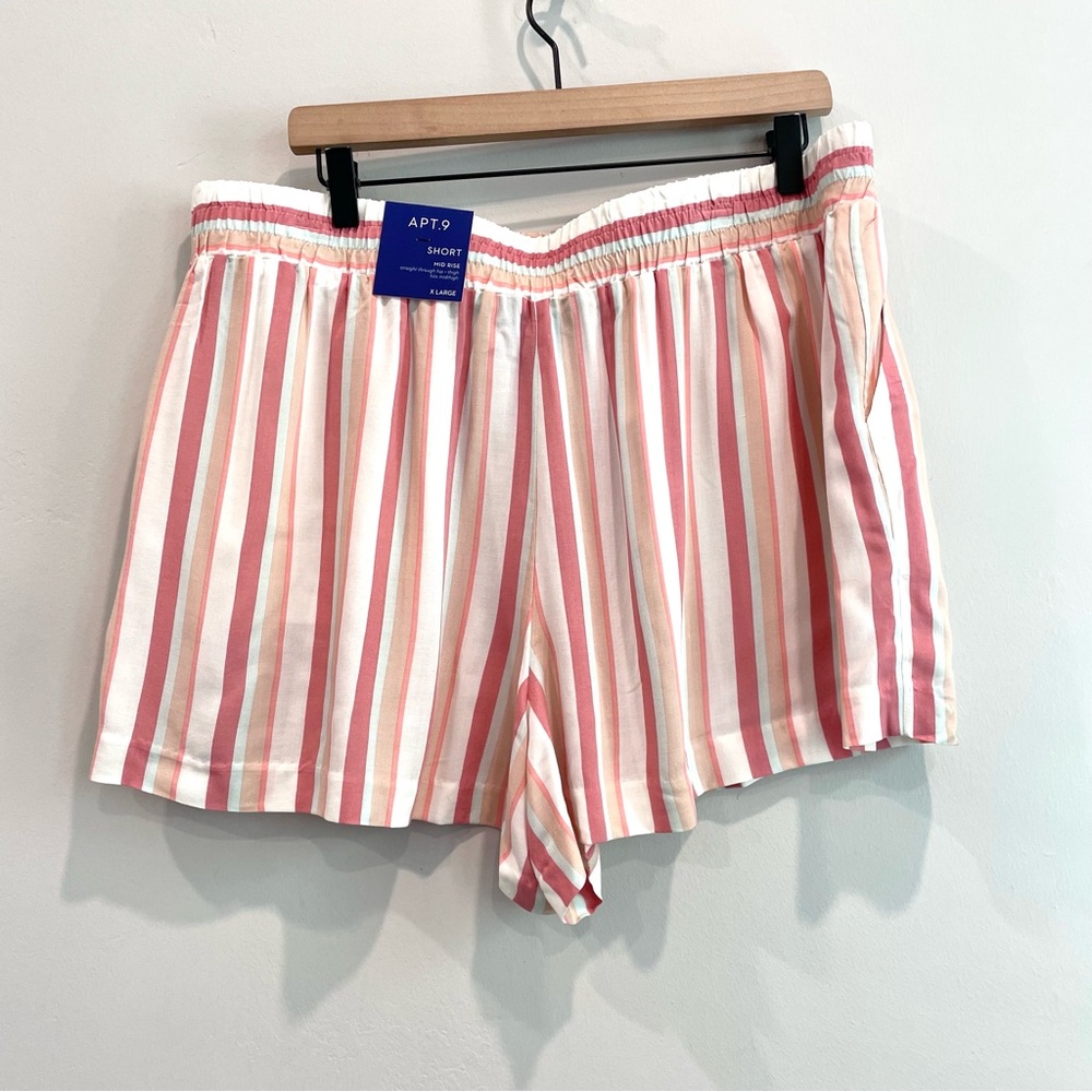 Apt.9 Mid Rise Striped Lightweight Pull On Shorts - Picture 4 of 8